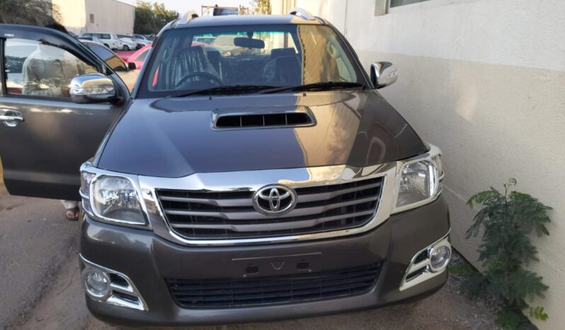 TOYOTA HILUX Double Cab 2015 full