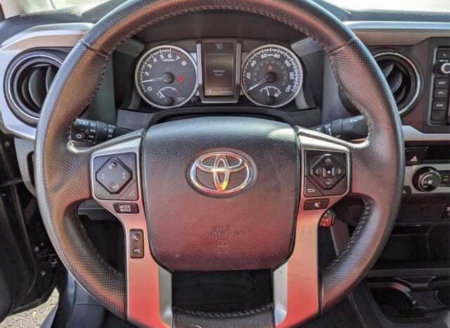 Toyota Tacoma Double Cab 2015 full