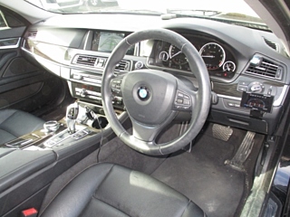 BMW 5 SERIES 523i Luxury 2013 full